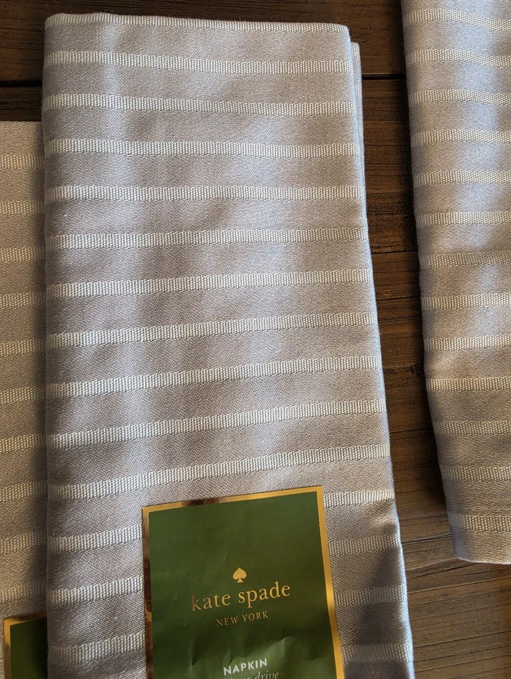 6x kate spade White and Light Gray Striped Napkin Set